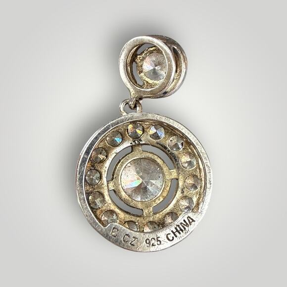 925 Sterling Silver Pendant with Cubic Zirconia Halo Design - Picture 5 of 7